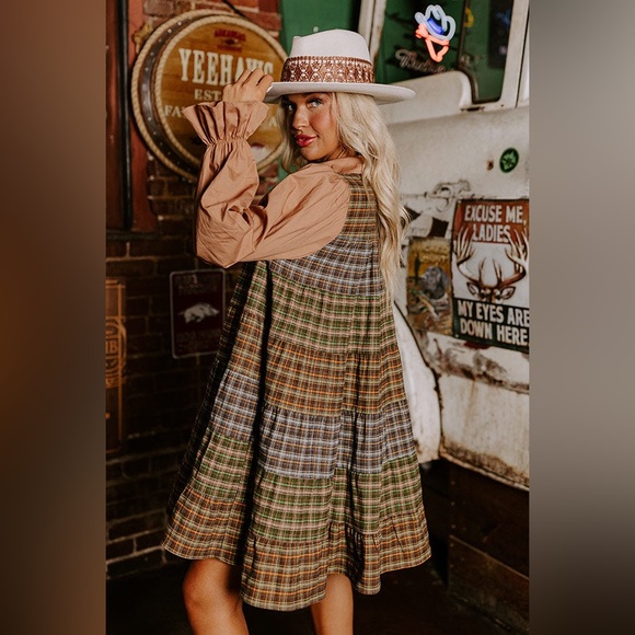 Fantastic Fawn Catching Feelings Plaid Flannel Dress Shacket Oversized NWOT S - Picture 8 of 12